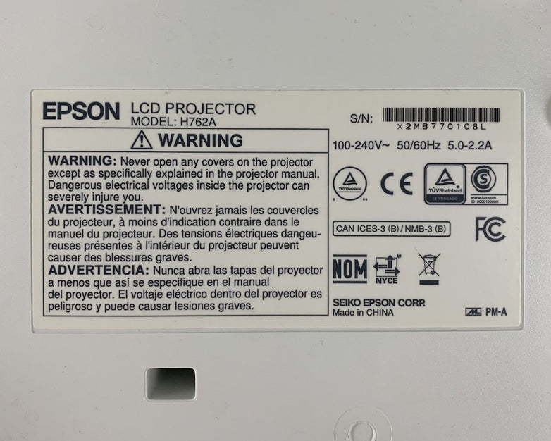 Epson Pro G7400U H762A 3LCD Projector - Parts or Repair