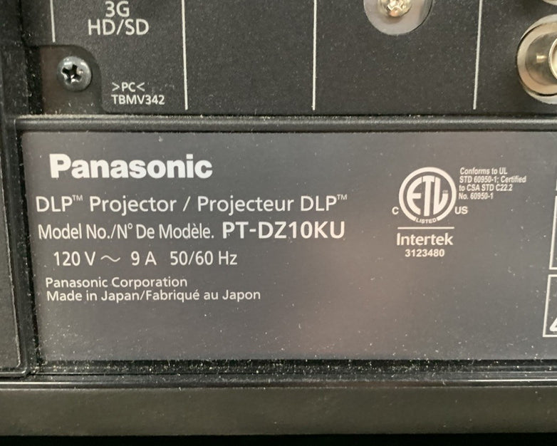 Panasonic PT-DZ10KU WUXGA DLP Lamp Projector 3077 H - Tested No Lens No Remote