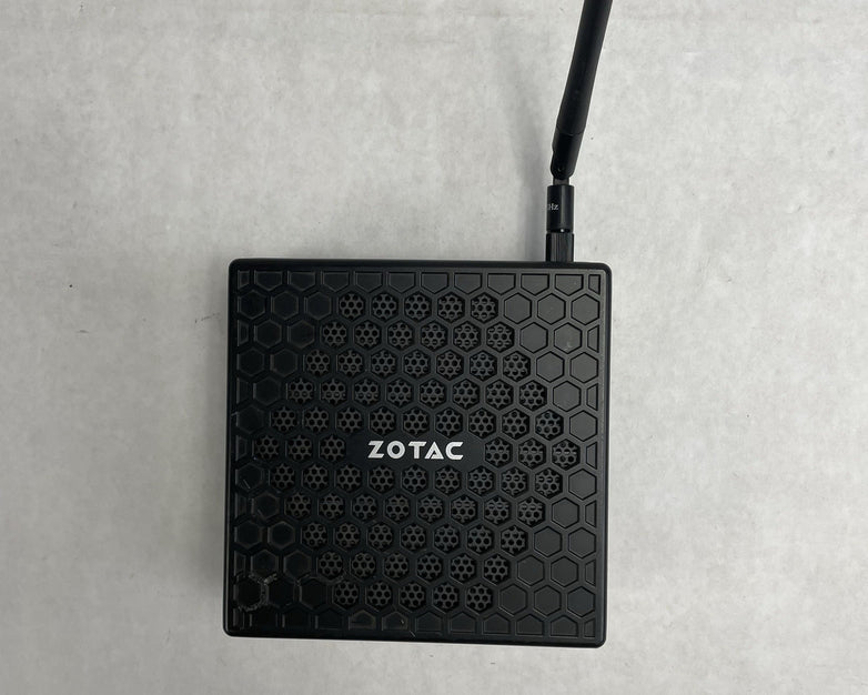 ZOTAC ZBox CI323 Nano Micro Celeron N3150 1.60 GHz 4 GB RAM No SSD No OS