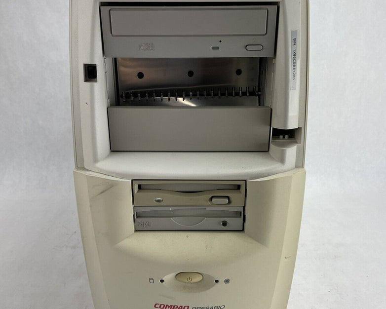 Compaq Presario CM1001 MT Intel Celeron 466HMz 192MB RAM No HDD No OS