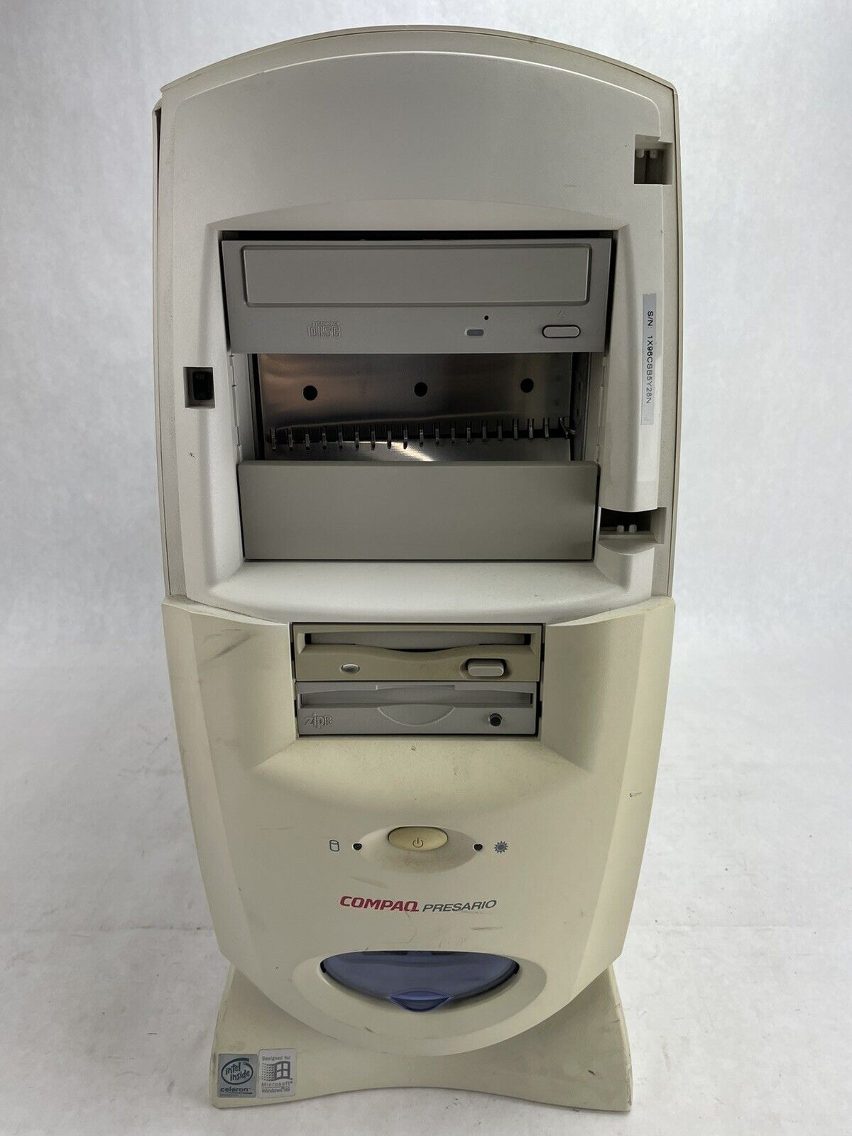 Compaq Presario CM1001 MT Intel Celeron 466HMz 192MB RAM No HDD No OS