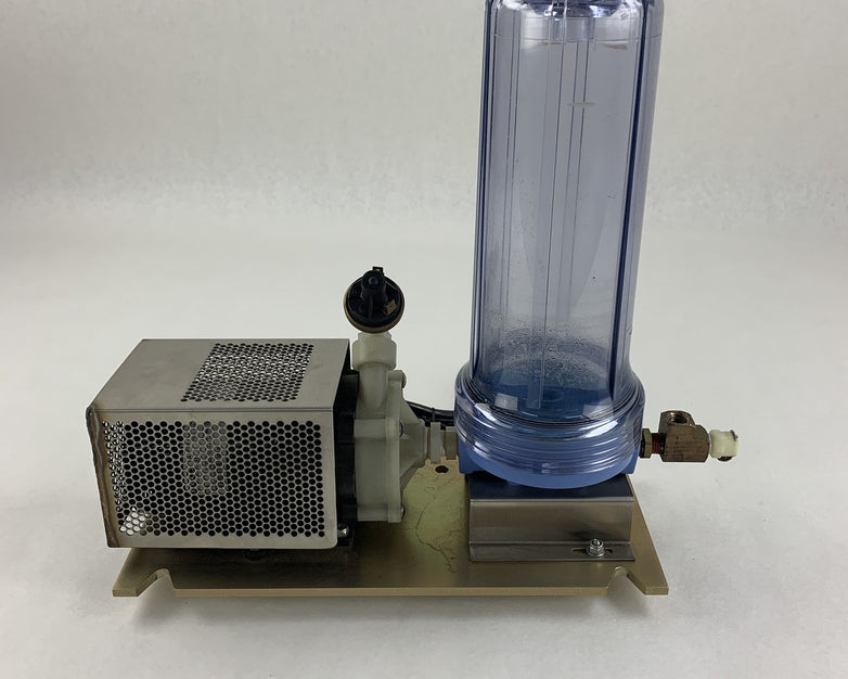 March MFG MDXT Centrifugal Magnetic Pump 1300/1550 RPM 50/60Hz SAE w/ Vessel