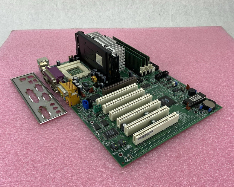 Tyan S1854 Motherboard Intel Pentium III/Xeon 528MHz 383MB RAM w/IO Shield