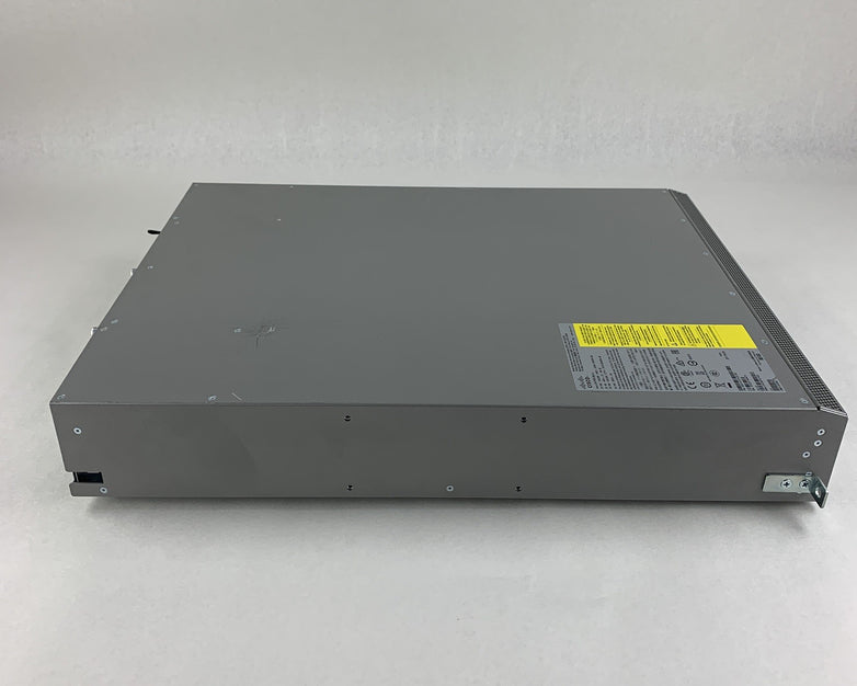 Cisco N9K-C9336PQ 36-Port Nexus 9300 Switch Tested Reset w/ 1 PSU and 2 fans