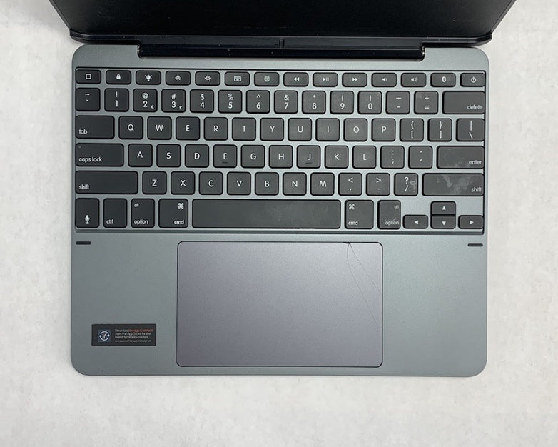 BRYDGE BRY603 11" iPad Pro Keyboard Case - Cracked Trackpad