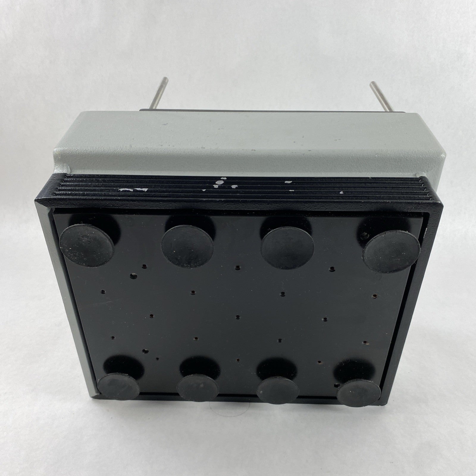 Illumina 945190 Heavy Duty High Speed Microplate Shaker12