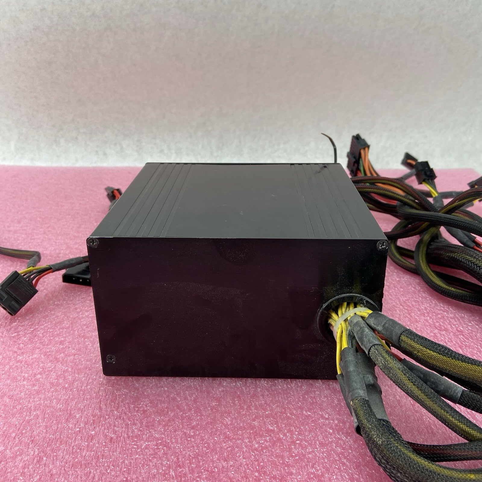 Coolmax CW-650T 600W ATX Power Supply1