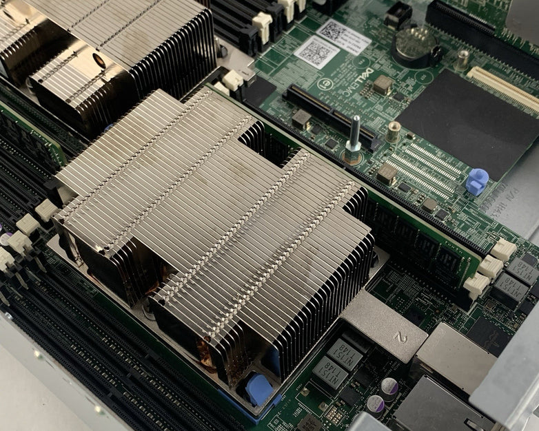 Dell EMC PowerEdge R540 Server 2x Silver 4114 2.10 GHz 64 GB RAM No HDD No OS