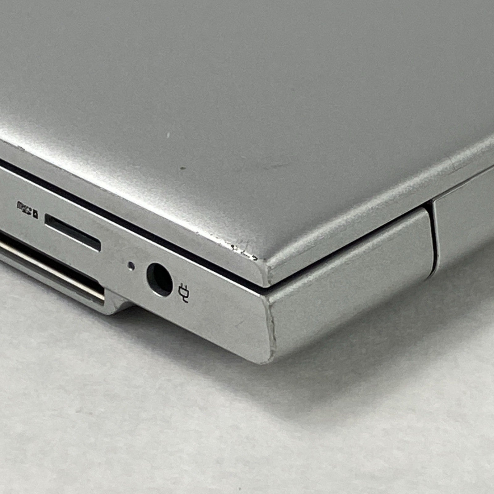 HP ProBook 650 G4 Intel Core i5-8350U 1.70 GHz 8 GB RAM 15.6" No HDD No OS