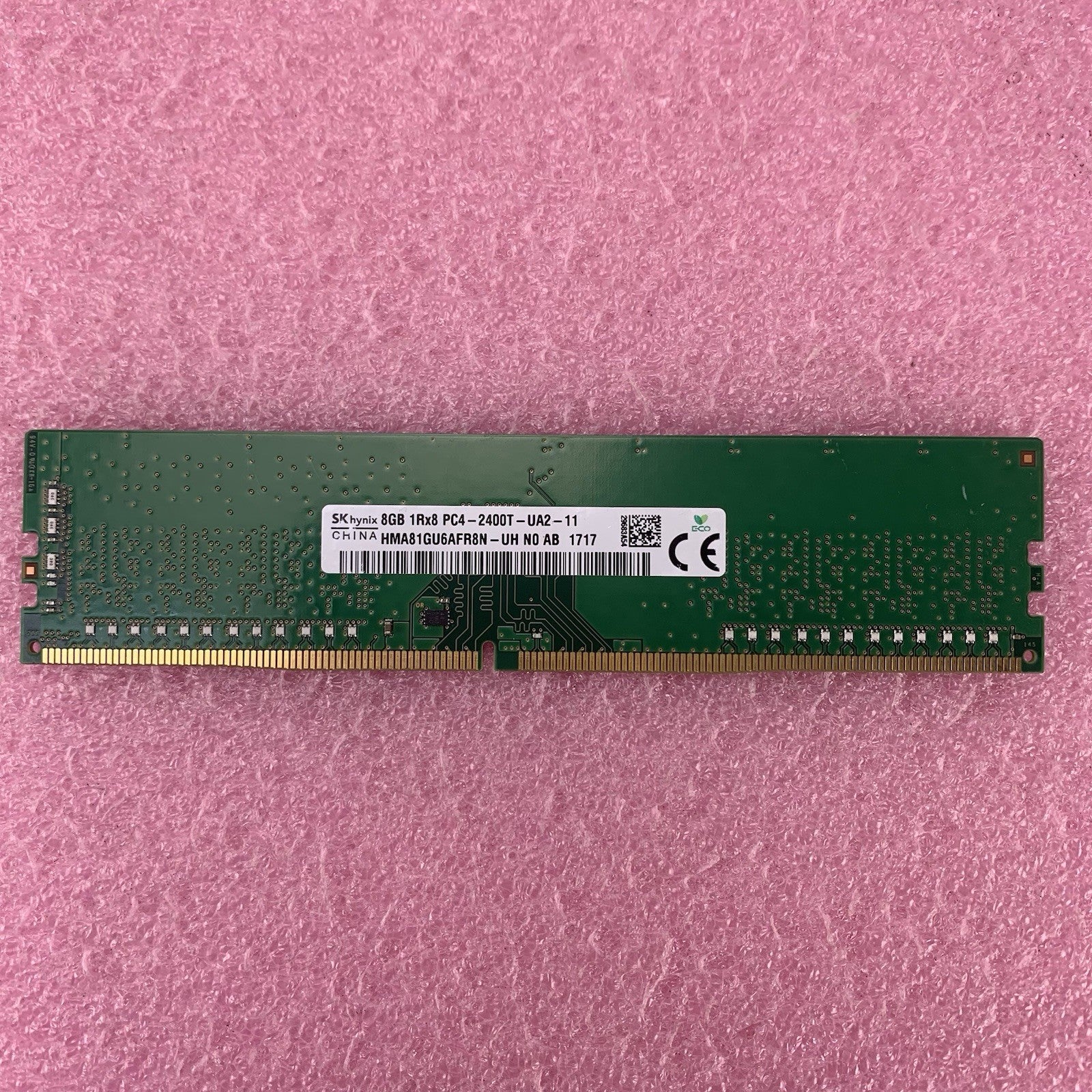 SK Hynix HMA81GU6AFR8N-UH 8 GB DDR4 PC4-2400T 1Rx8 Server Memory Ram1