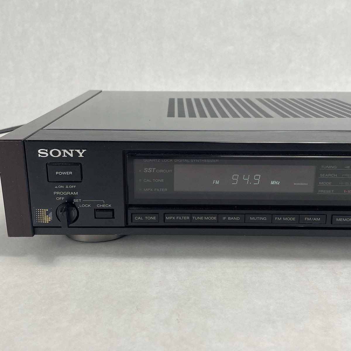 Sony ST S730ES  AM/FM Tuner Tested3
