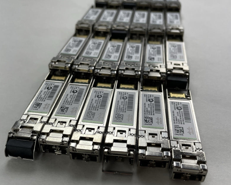 DS-SFP-FC16G-SW Cisco 16 Gbps Fibre Channel SW SFP LC AK 10-2666-01 Lot of 24