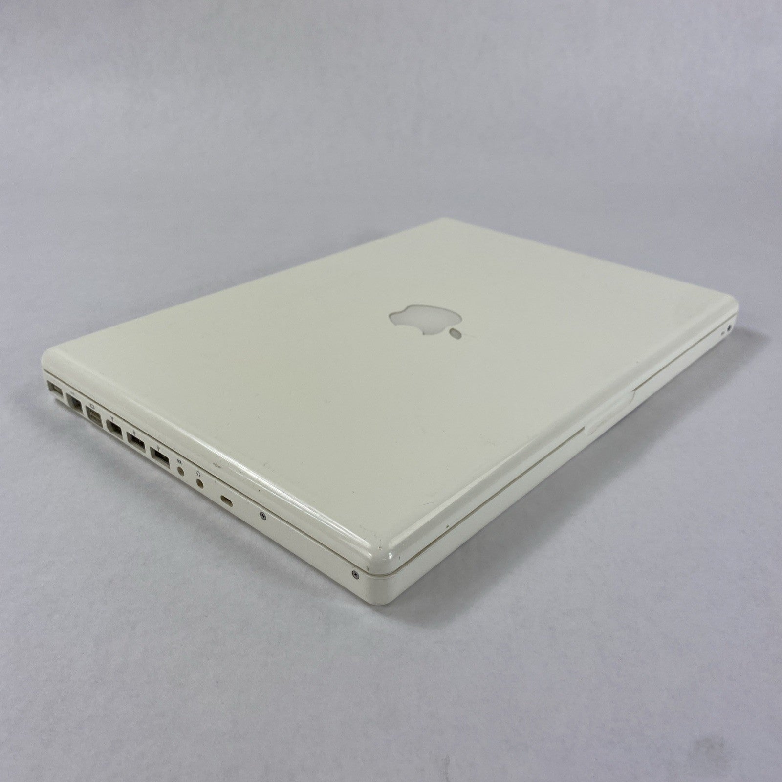 Apple MacBook A1181 2008 13" 2.1GHz Core 2 Duo 1GB RAM No HDD No OS No Battery16