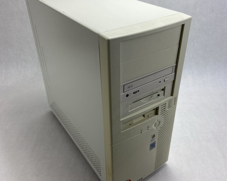 Vintage Quantex Mid Tower ATX Computer Case FSP Group FSP250-60GTW