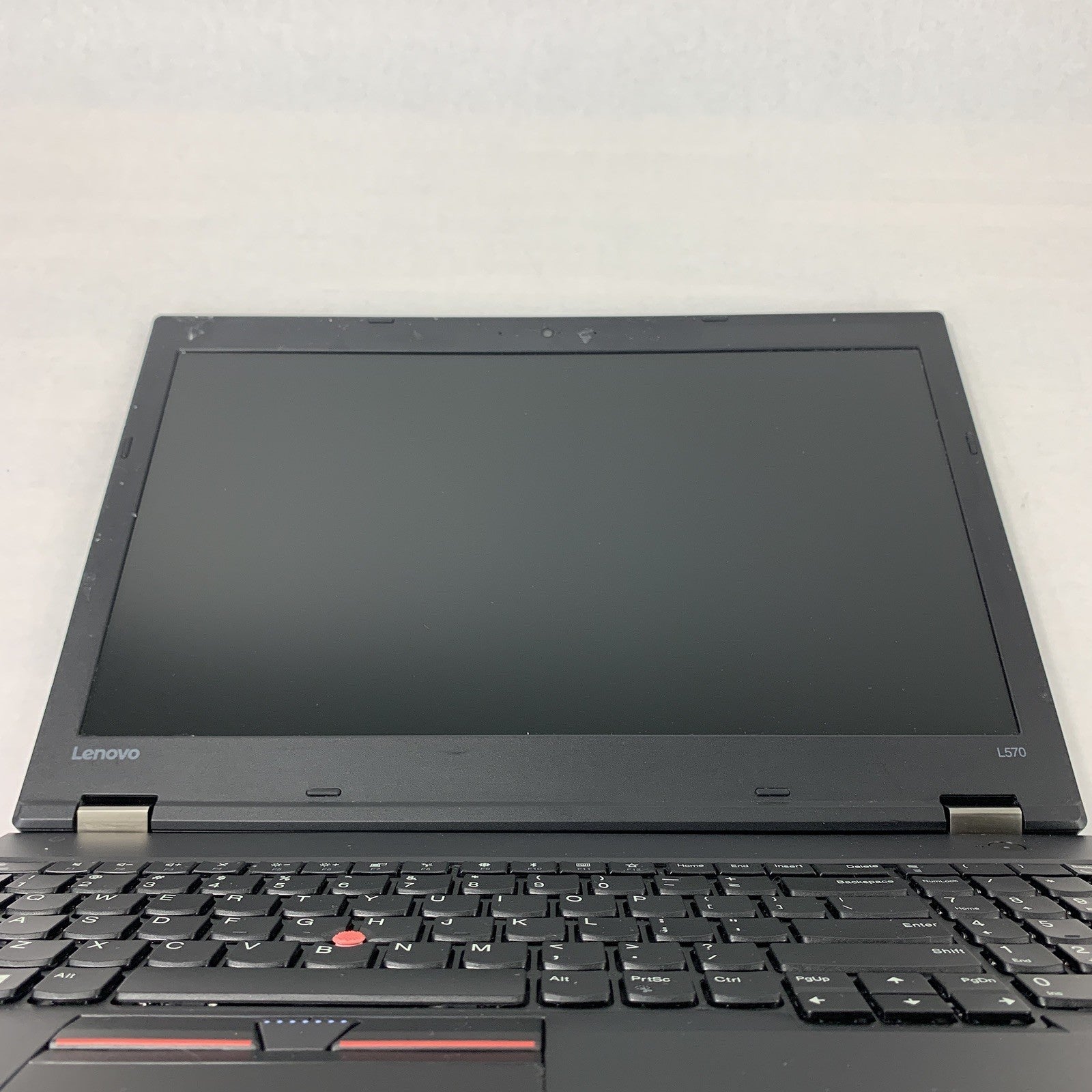 Lenovo ThinkPad L570 Laptop 15.6" i5-6200U 2.3 GHz 8 GB RAM No HDD No OS No AC