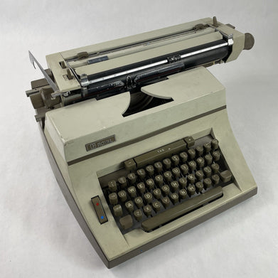 Vintage Royal Litton Heavy Duty Manual Typewriter No Ribbon