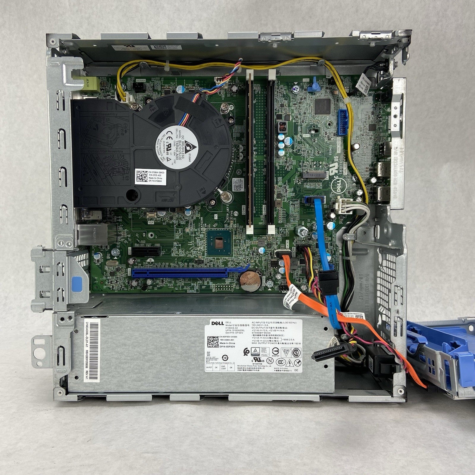 Dell Optiplex 3050 SFF Intel Core i5-7500 3.4GHz 8GB RAM No HDD No OS11