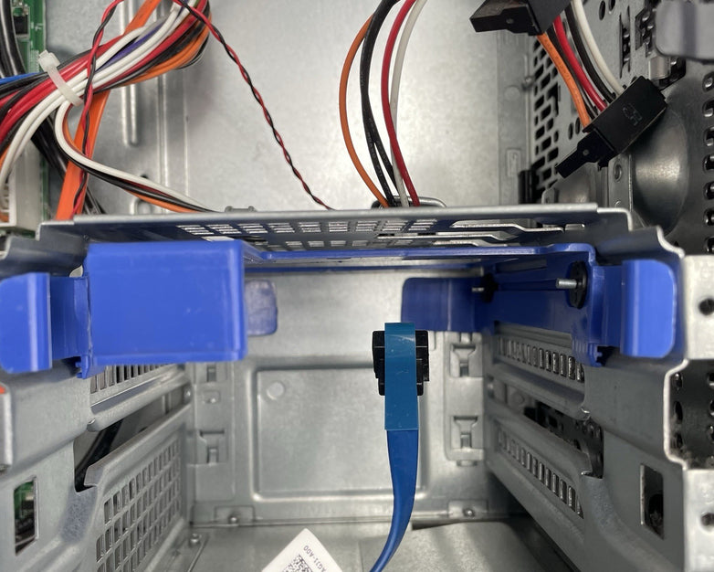 Dell Optiplex 390 MT Intel Core i3-2120 3.30 GHz 4 GB Ram No HDD No OS