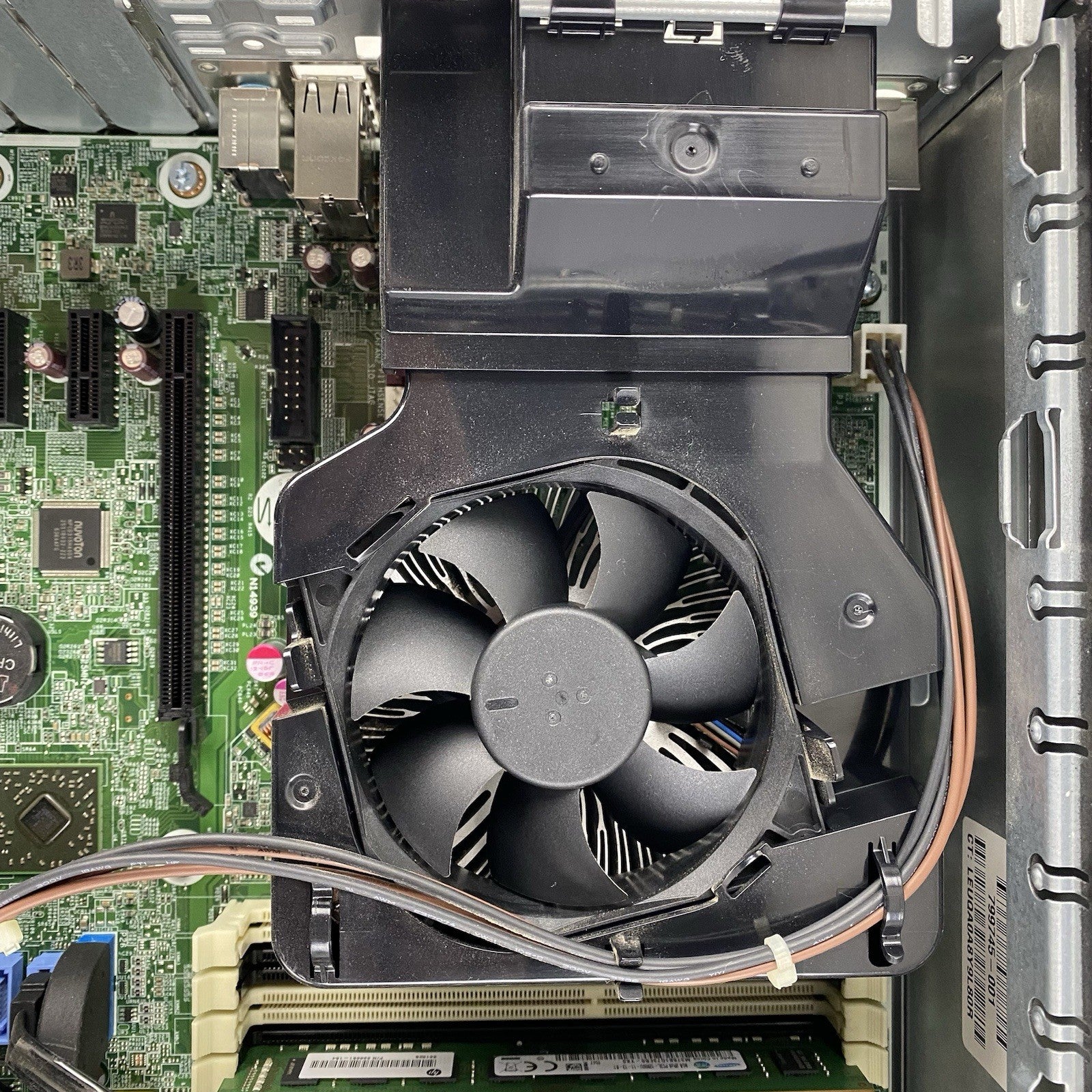 HP EliteDesk 705 G2 SFF AMD Pro A4-8350B 3.50GHz 8GB RAM No HDD No OS