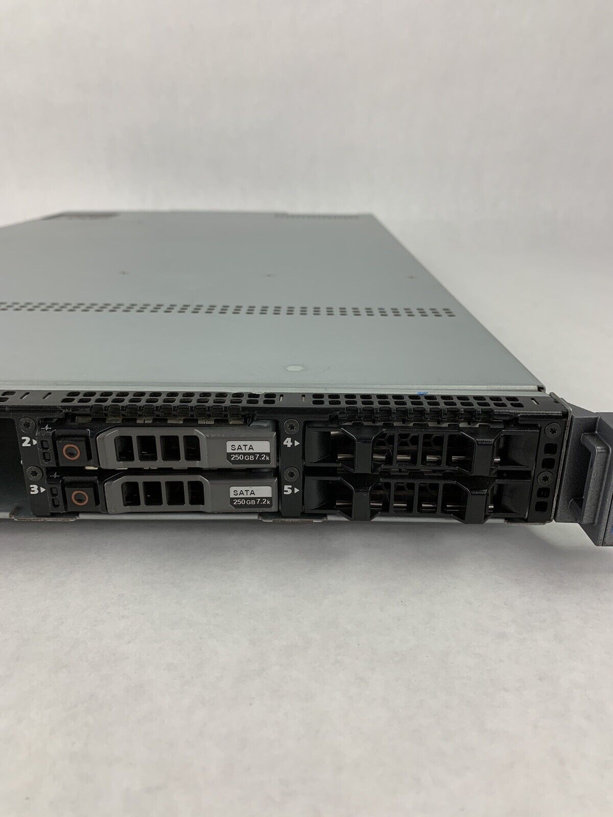 Dell PowerEdge R610 Server 2x Xeon E5620 2.40 GHz 96 GB DDR3 RAM No HDD NO OS