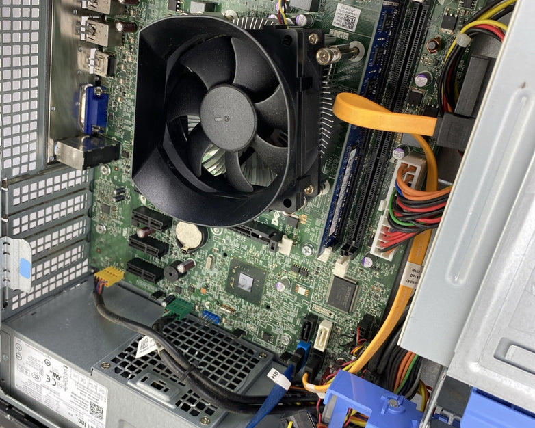 Dell OptiPlex 3010 DT Intel Core i3-3220 3.30GHz CPU 4GB RAM DVDRW No HDD OS