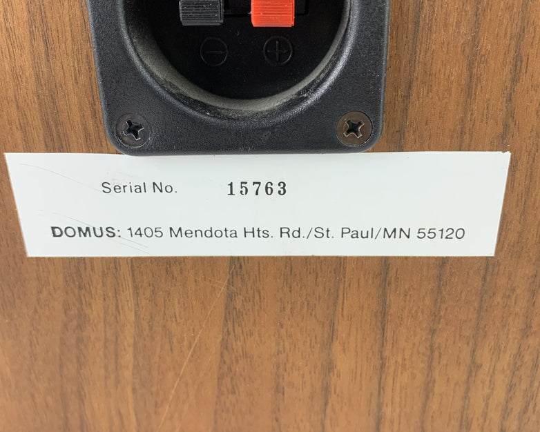 Vintage DLK Domus Acoustical Finch Walnut-Veneer Passive Bookshelf Speaker Set