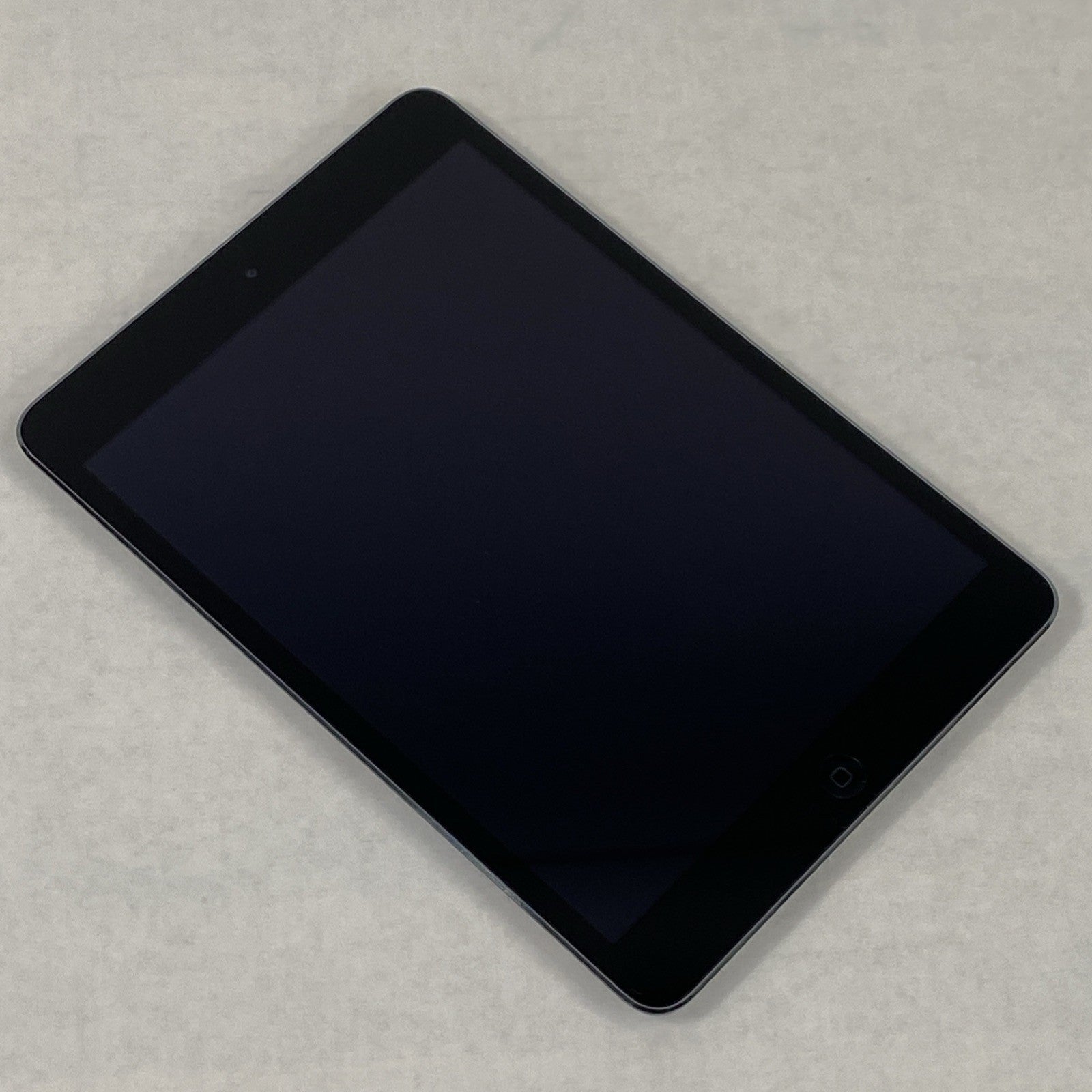 Apple iPad Mini 2 A1489 16GB 7.9" Wi-Fi Black IOS 12.5.7