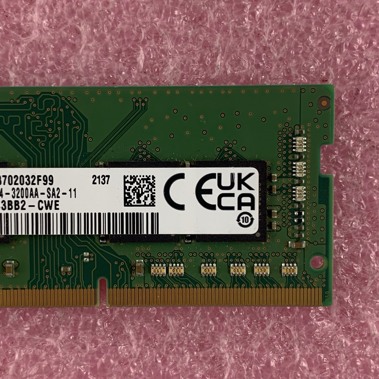 Samsung M471A2G43BB2-CWE 16 GB 1Rx8 PC4-3200AA Laptop Memory Ram3