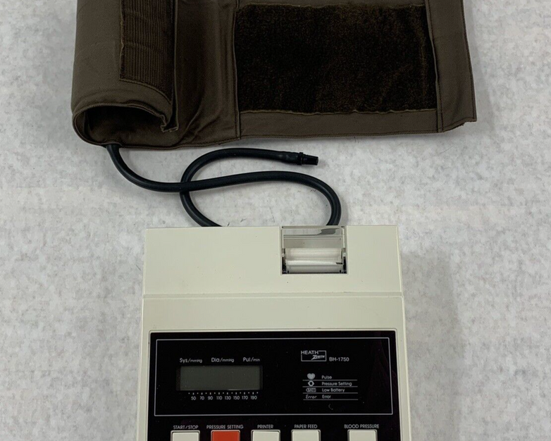 Heath Zinith BH-1750 Blood Pressure and Pulse Rate  Powers On  Parts Repair ONLY