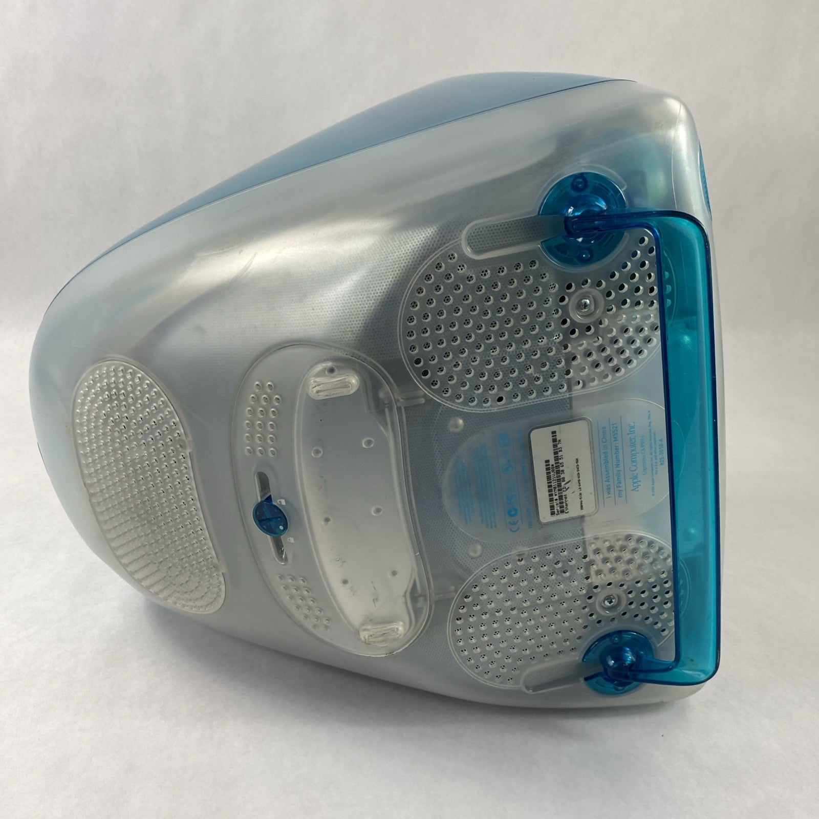 Apple M5521 iMac G3 1999 PowerPC 750 G3 350 MHz 64 MB RAM No HDD No OS