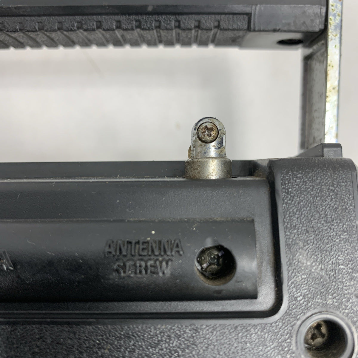 General Electric Superadio II AM/FM Receiver 7-2885F - Non-Original Antenna8