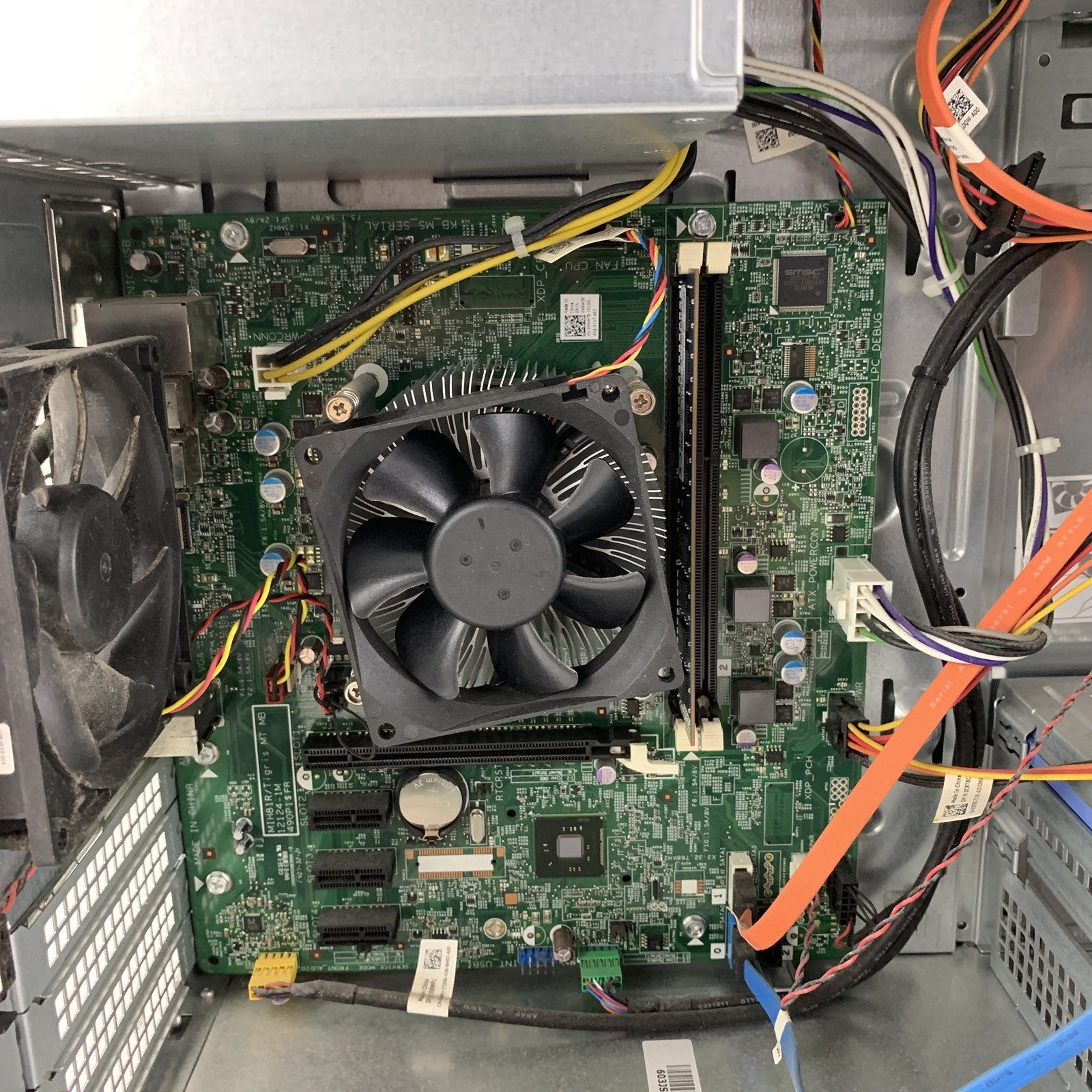 Dell Optiplex 3020 MT Intel Core i5-4570 3.2 GHz 4 GB RAM No HDD No OS
