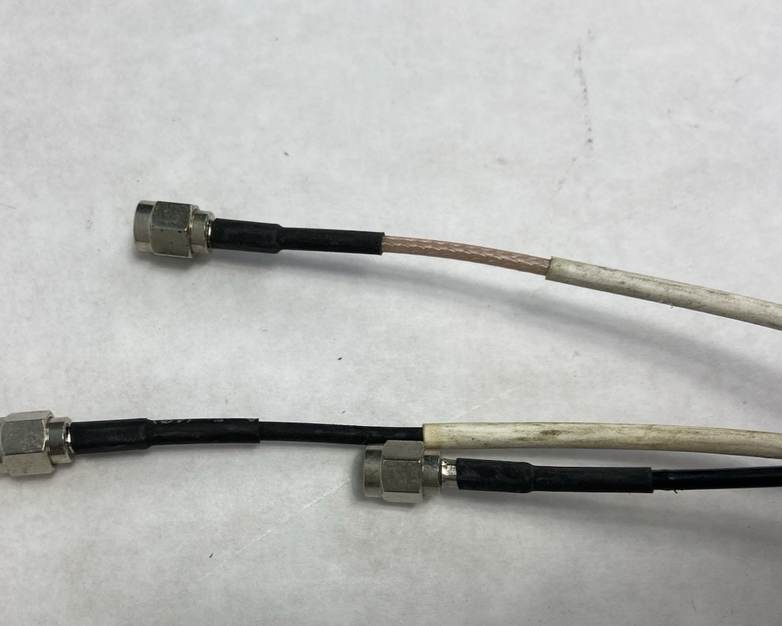 Motorola Laird GPSS746MP-MT4 VSM Base RF Antenna with Cap AN000036A01 - Lot of 2