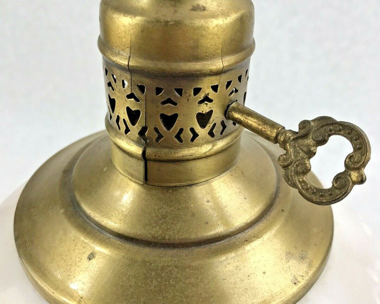 M.C. CO GIM 644 Antique Lamp - White Floral Globe