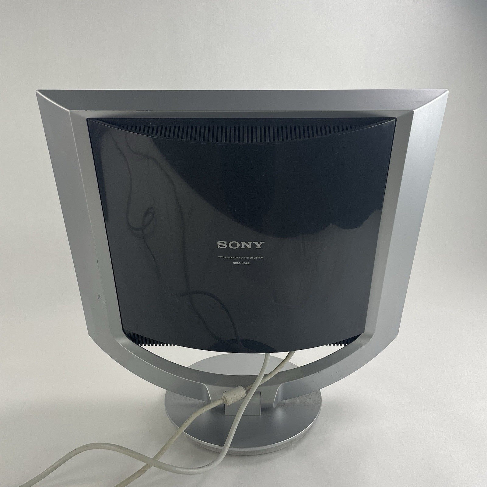 Sony SDM-HS73 17" Monitor4