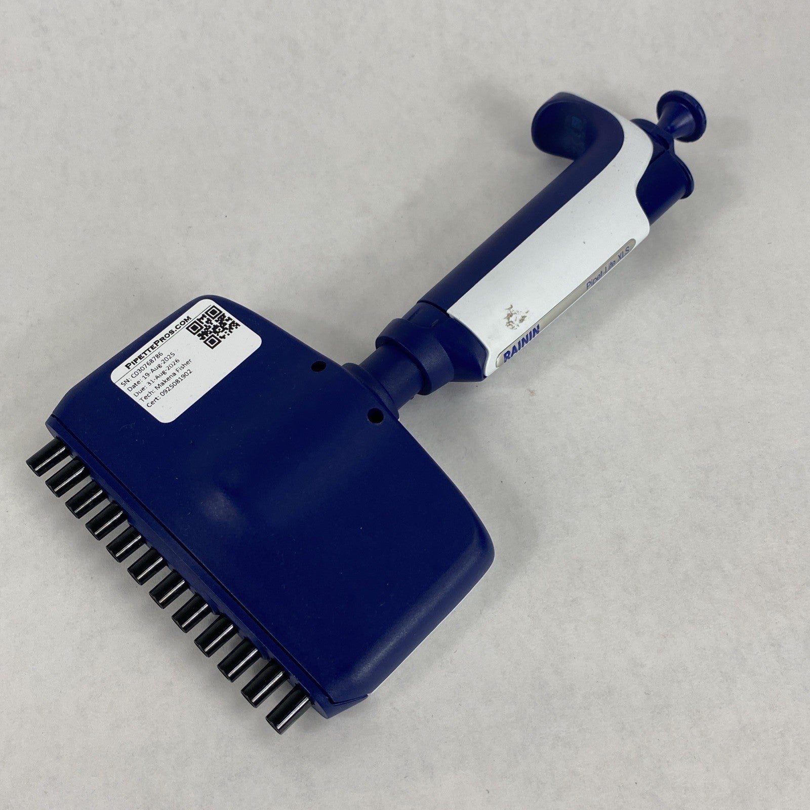 Rainin Pipet-Lite XLS L-200 8-Channel 20-200 µL LTS Pipette2