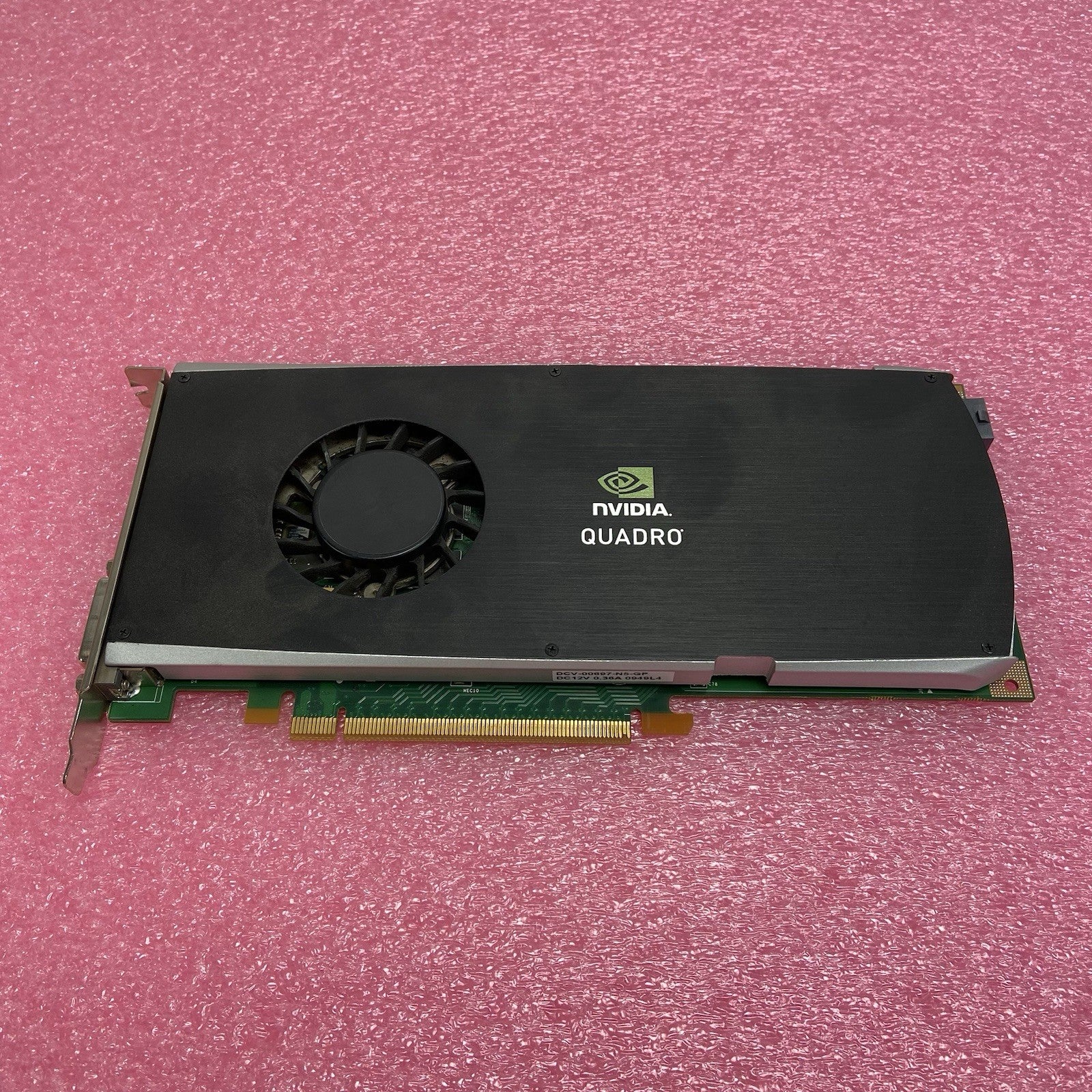 Nvidia Quadro FX 3800 PCIe x16 Graphics Card4