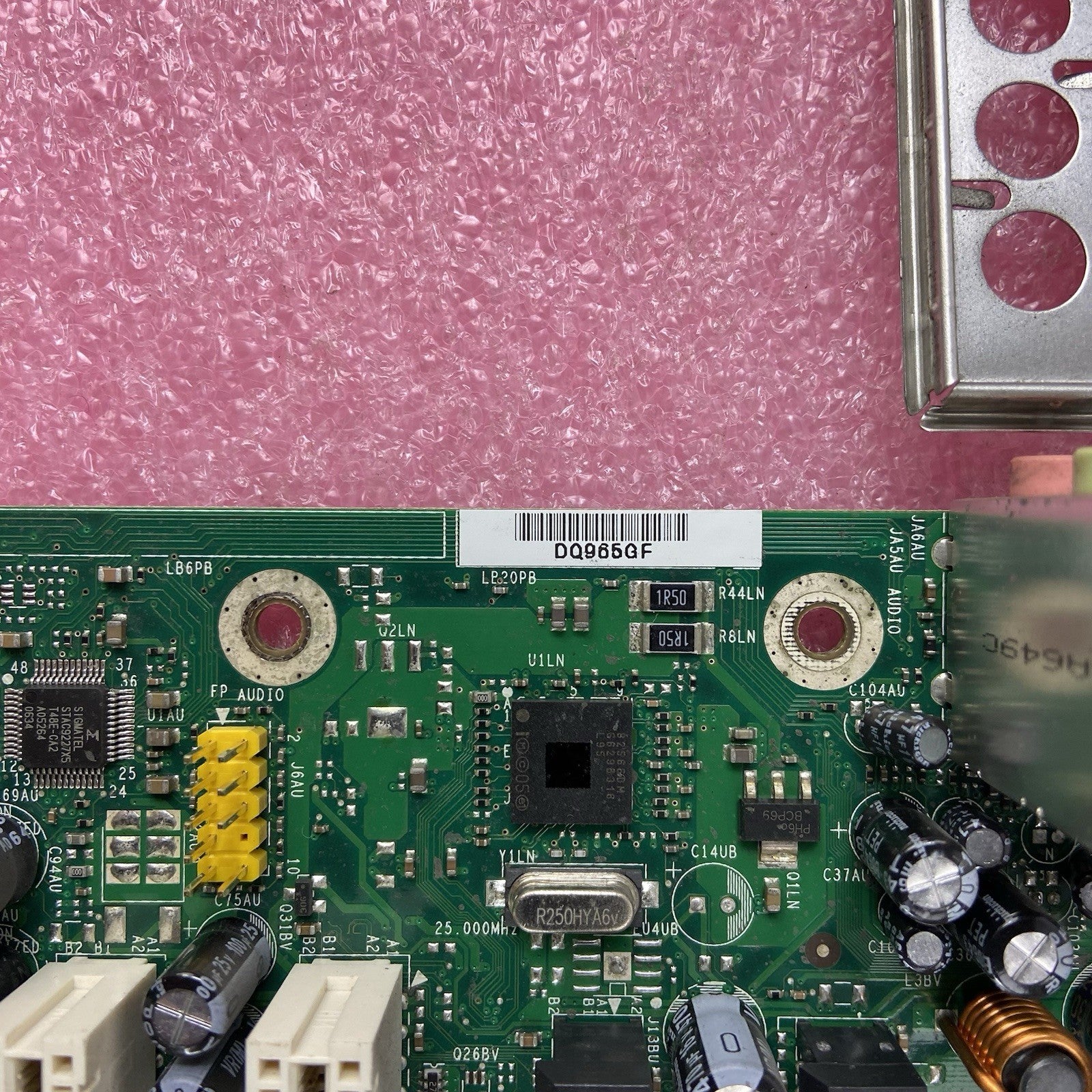 Intel DQ965GF Motherboard Intel Core 2 Duo 6400 2.13GHz 2GB RAM w/IO7