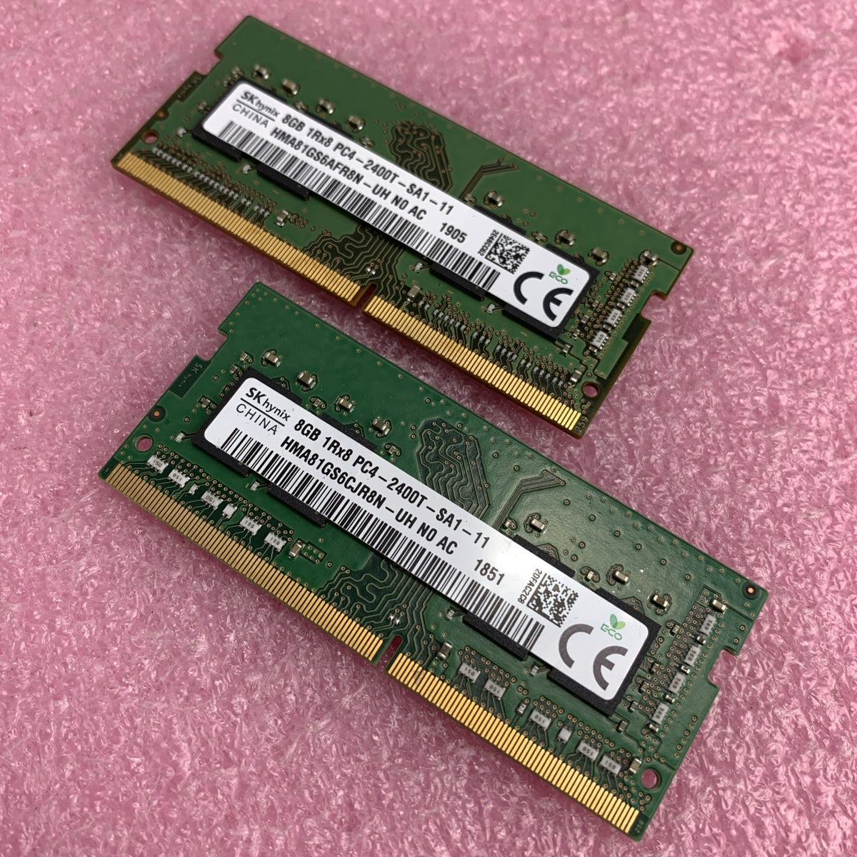 SK Hynix 8GB DDR4 PC4-2400T Laptop RAM HMA81GSAFR8N-UH - Lot of 2 - Tested0