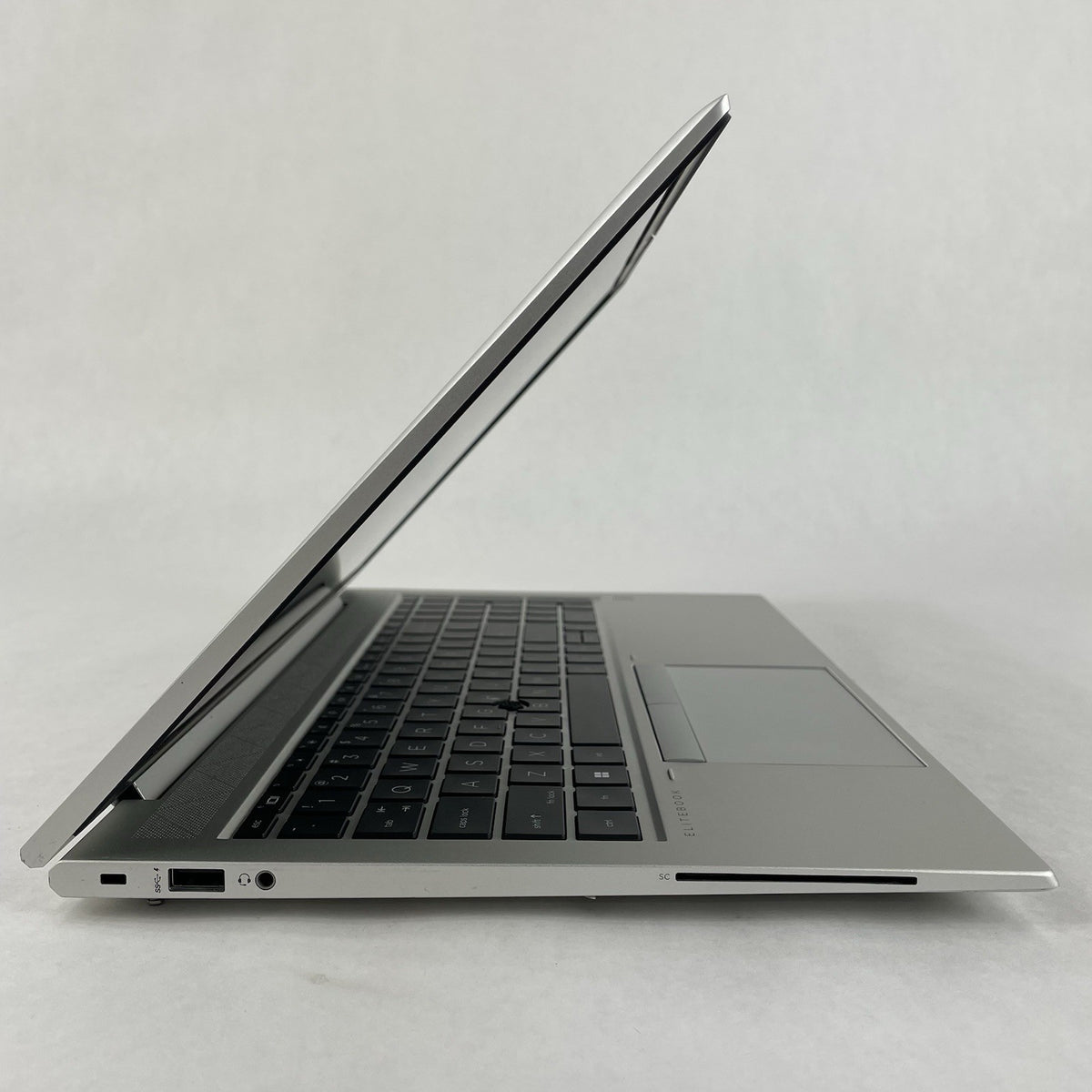 HP EliteBook 850 G8 15.6" i7-1185G7 3.00GHz 16GB RAM No SSD/OS/AC/Batt - Bad USB3