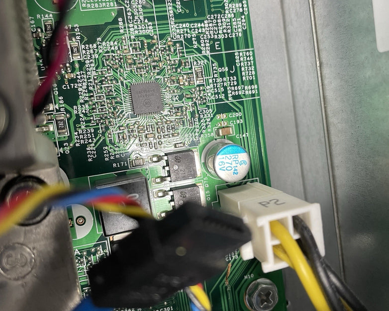 Dell Optiplex 390 DT Intel Core i3-2120 3.3GHz 4GB RAM No HDD No OS