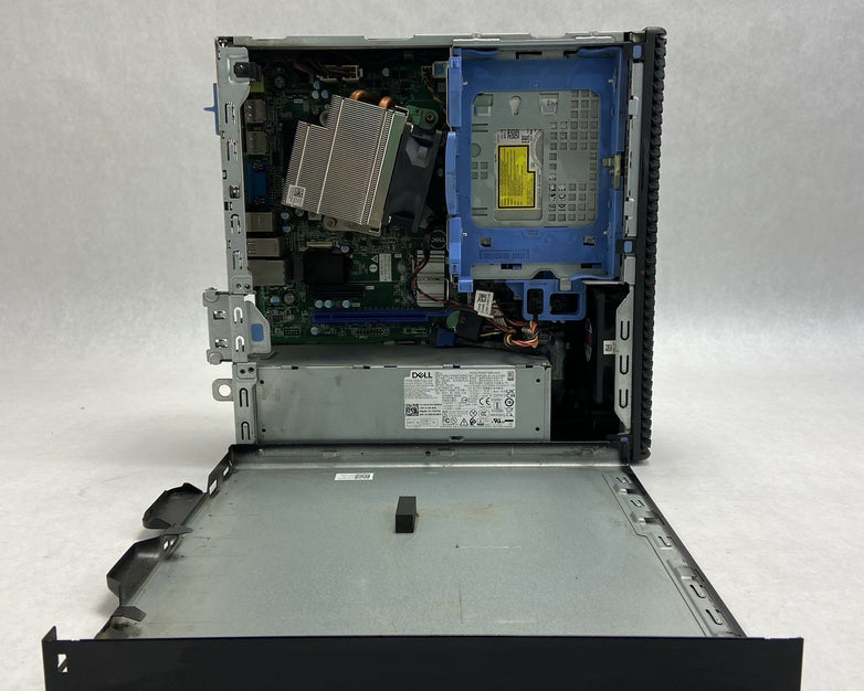 Dell Precision 3450 SFF Intel Xeon W-1350 3.3GHz 32GB RAM No HDD No OS