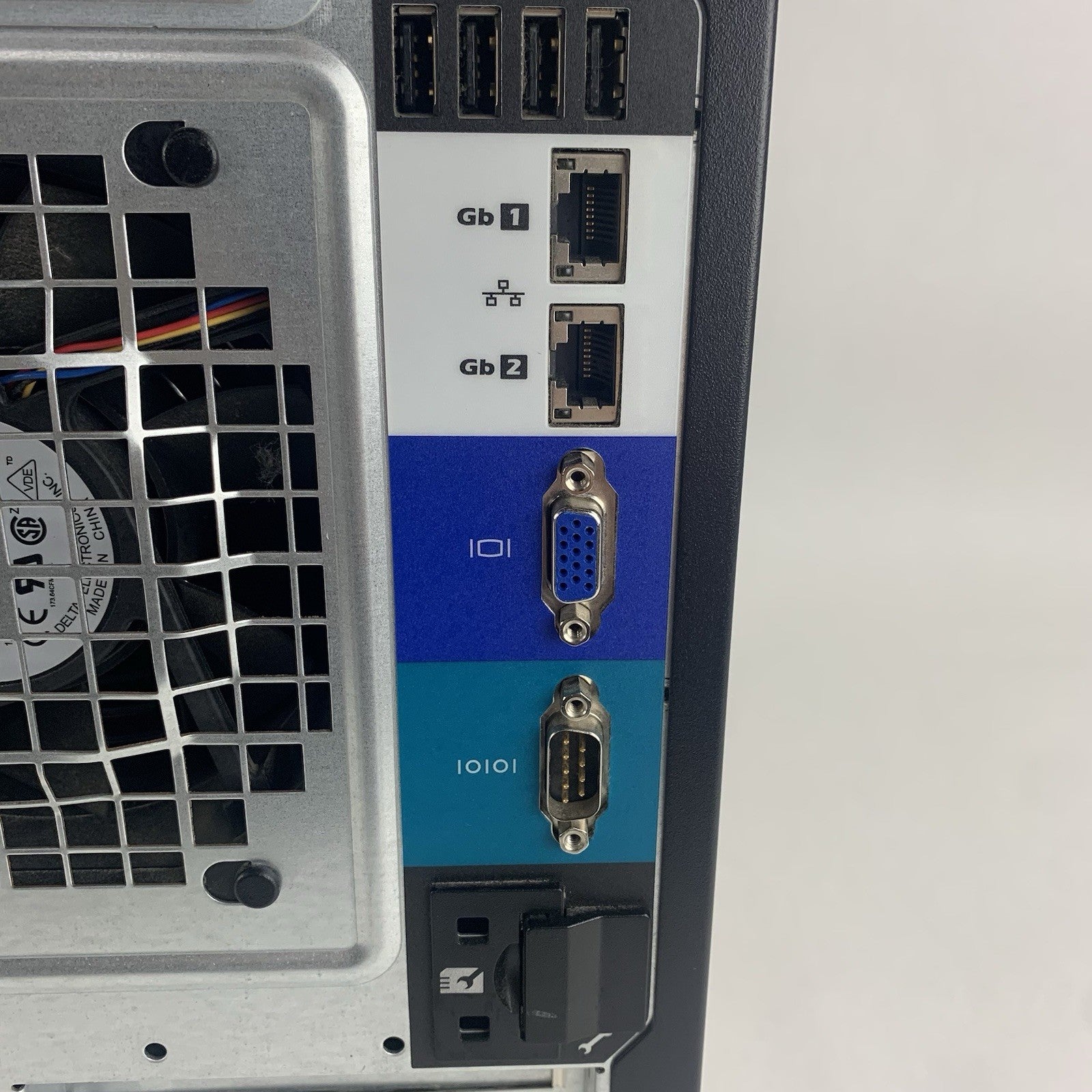 Dell PowerEdge T310 Tower Server 1x Xeon 3450 2.67 GHz 4 GB Ram No OS No HDD6