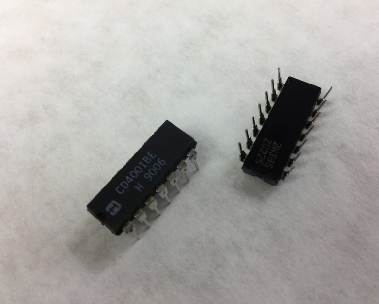 Harris  CD4001BE  Logic Gates CMOS Quad 2-In  Lot of 25