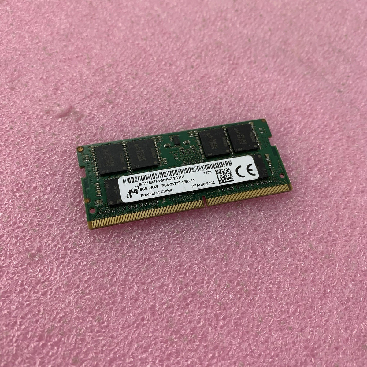Micron 8GB 2RX8 PC4-2133P-SBB-11 - Untested1