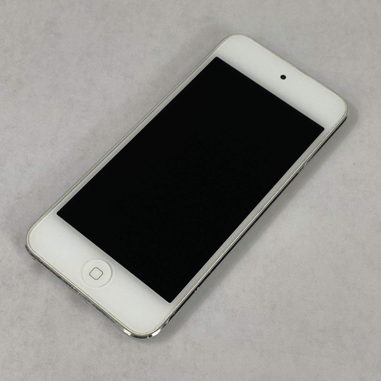 Apple iPod Touch 6th Gen A1574 16GB 4" Silver IOS 12.5.74