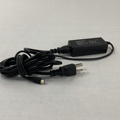 Lot of 8 Total Micro SM45CL-01 50-60 Hz 45W Power Supply Adapter