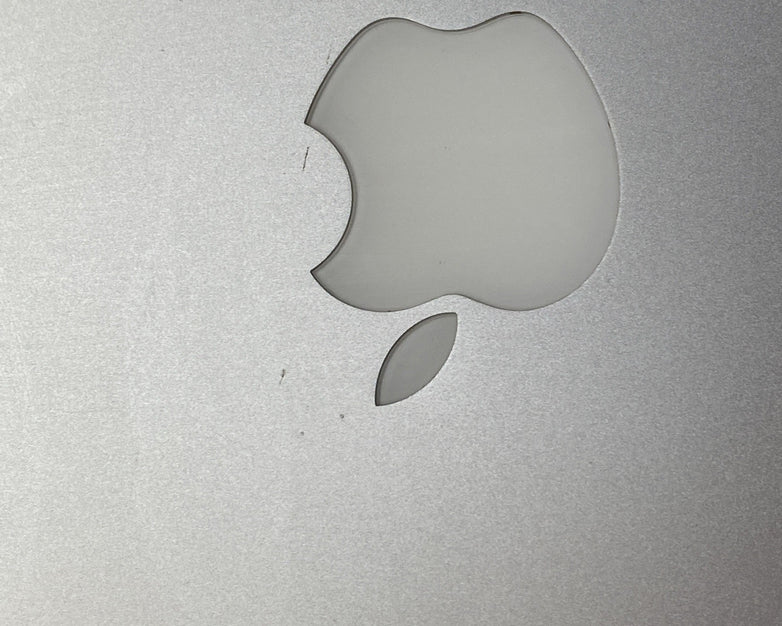Apple MacBook Air A1465 2014 11" 1.4GHz i5 4GB RAM 120GB SSD os11.7.11 14 Cycles