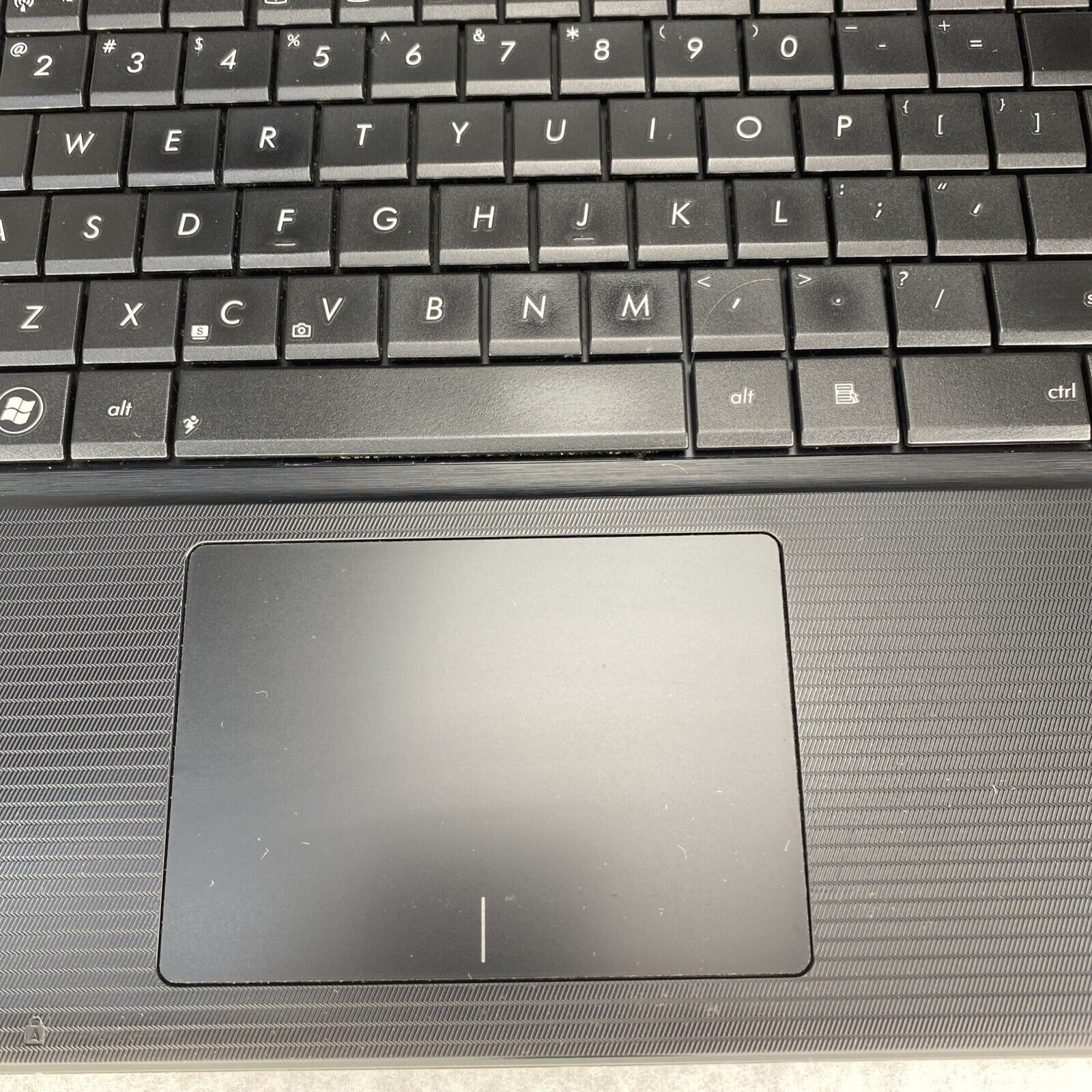 Asus X55C-XH31 15.6" Notebook Intel Core i3-2328M 2.20GHz 4GB RAM No AC HDD OS