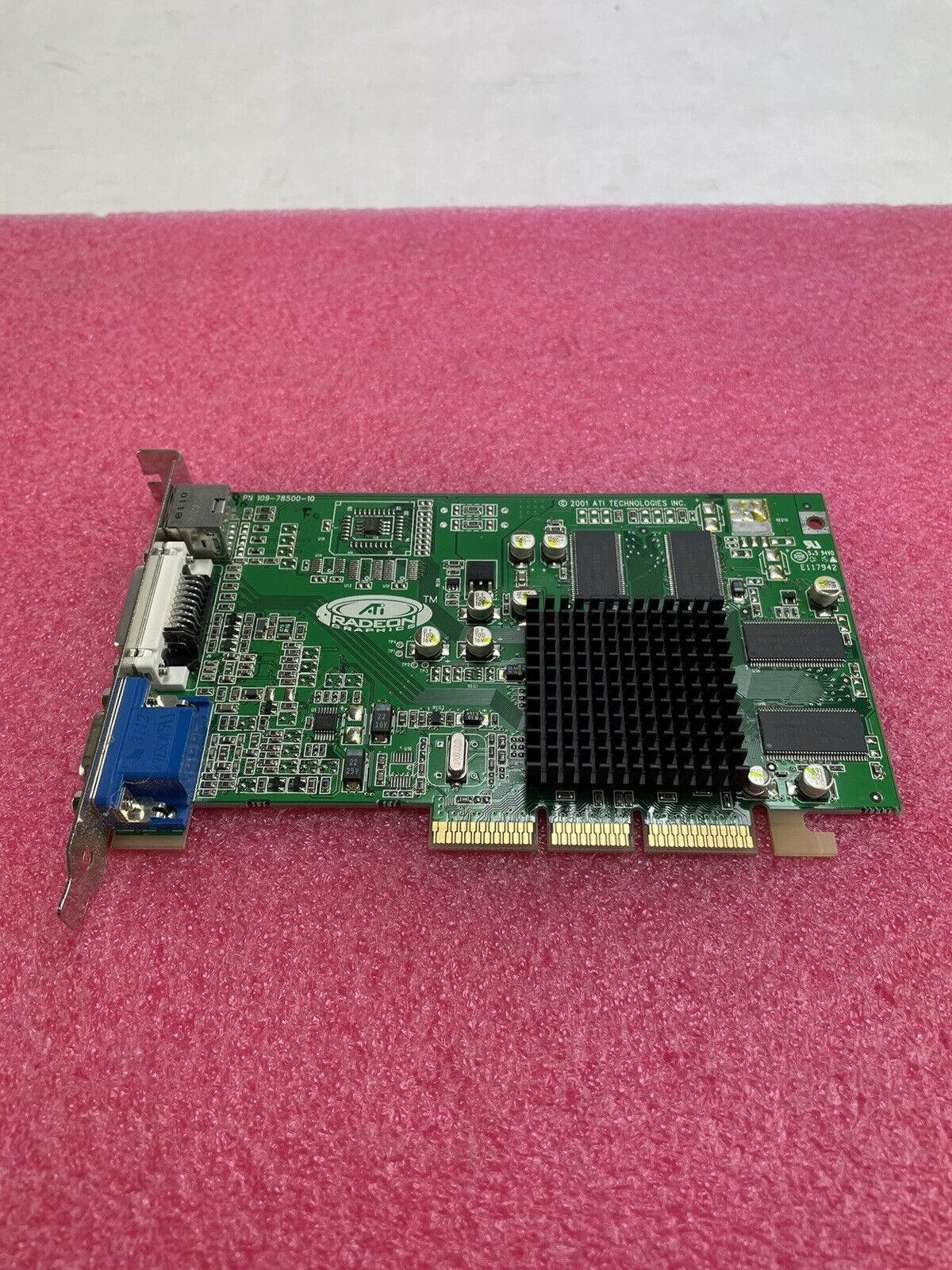 ATI Radeon RV100 SD32M 32MB AGP Graphics Card